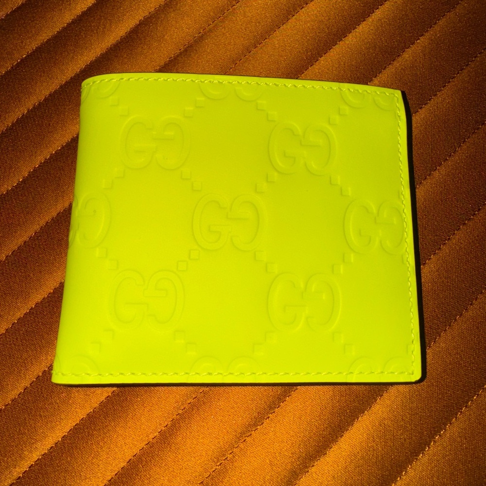 Authentic Gucci Men’s Wallet